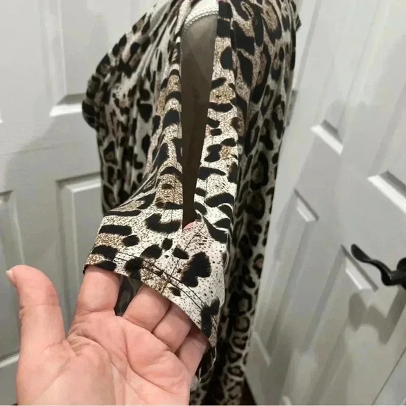 Lane Bryant Leopard Print , Cowl neck, stretch, shoulder splits dress ❤️ - Picture 5 of 7